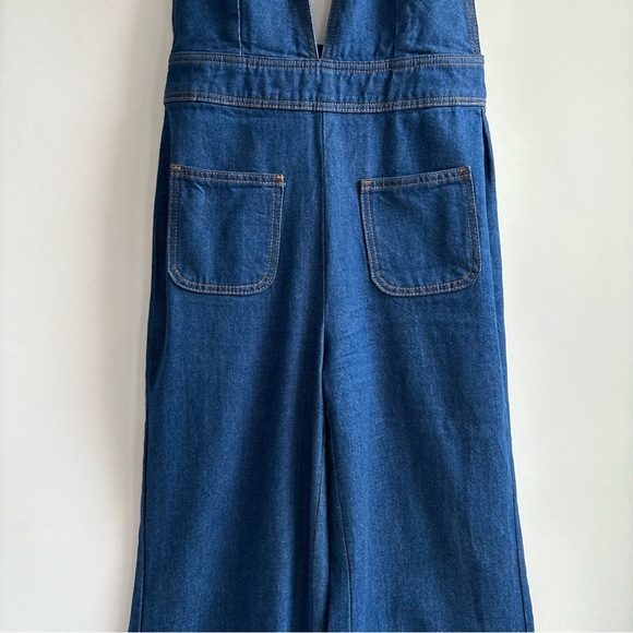 Urban Outfitters BDG Eleanor Plunging Dark Wash Blue Denim Jean Jumpsuit Size 2 - Picture 9 of 15